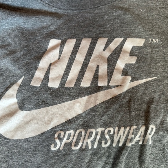 nike sports tshirt for men - Picture 2 of 4